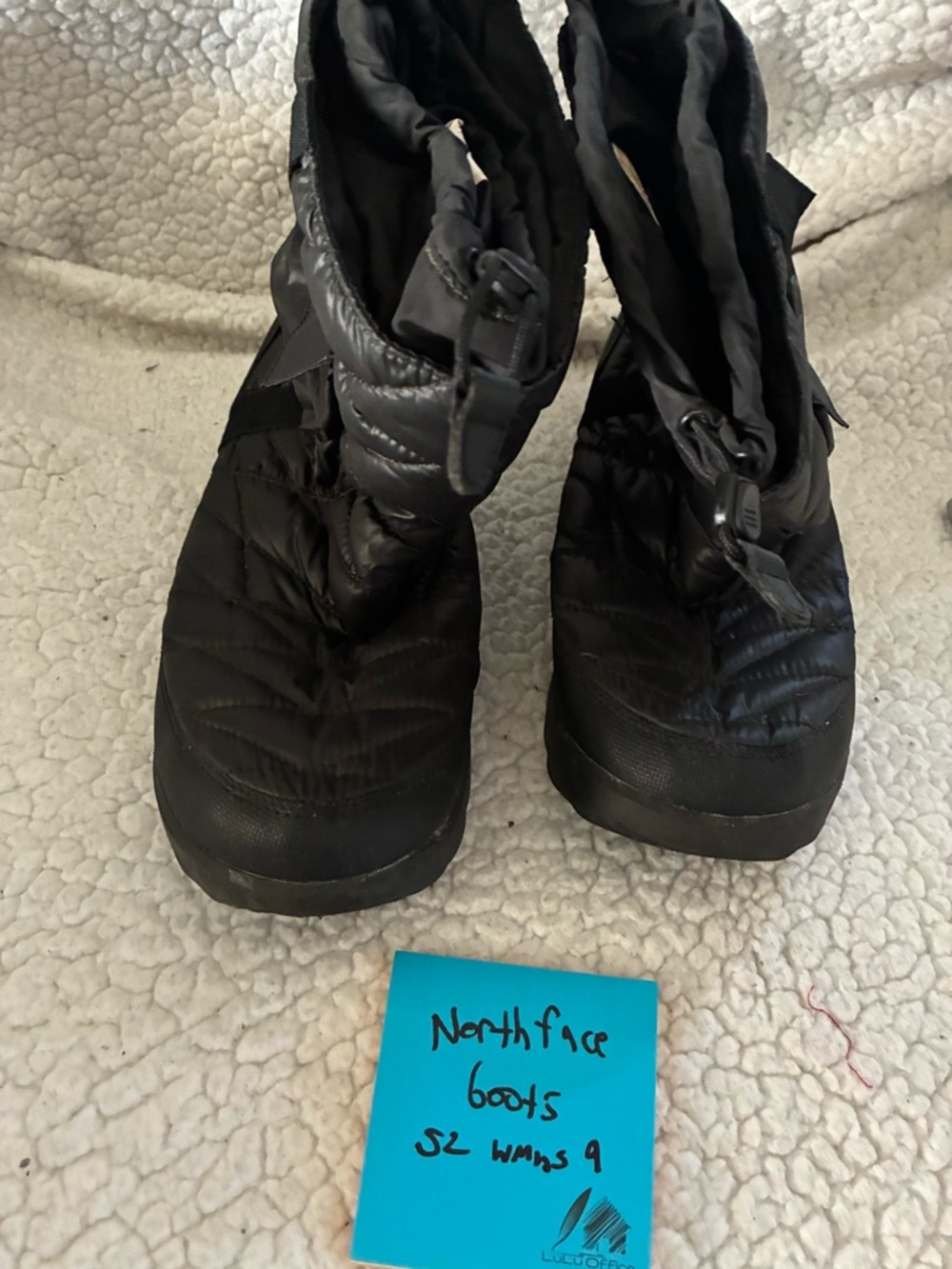 North face Black Quilted Winter Boots